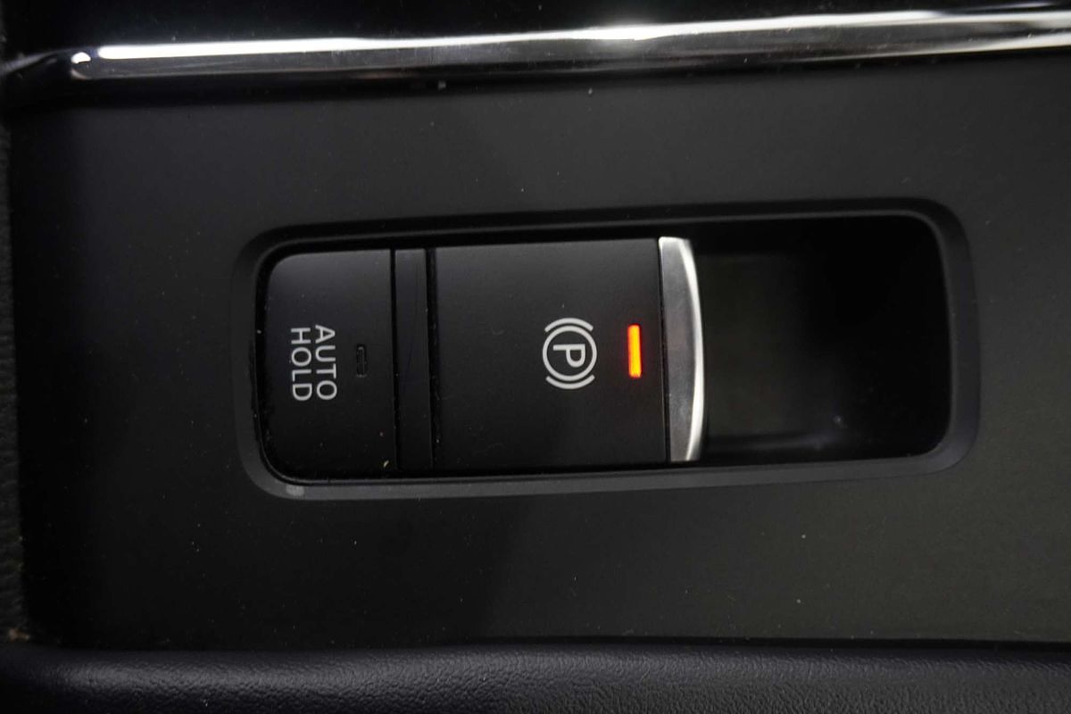 2023 Mitsubishi Outlander ES ZM