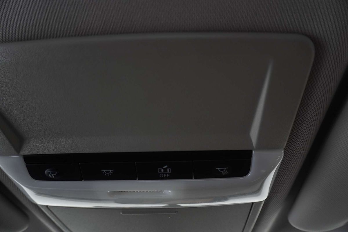 2023 Mitsubishi Outlander ES ZM