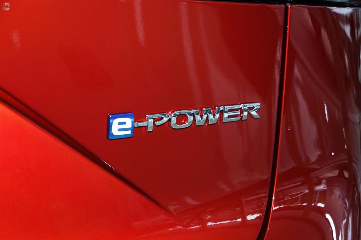 2025 Nissan QASHQAI N-DESIGN e-POWER J12