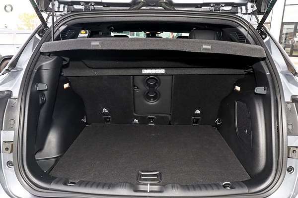 2023 Jeep Compass S-Limited M6