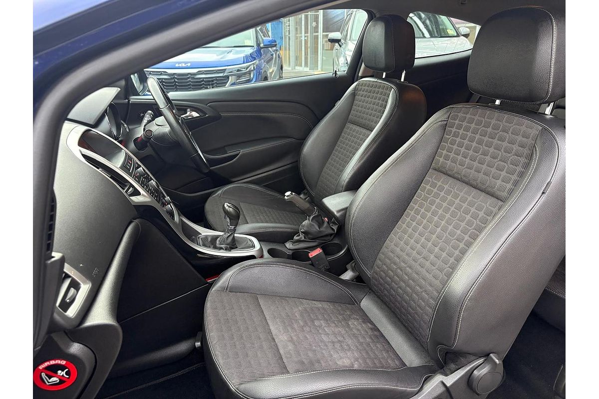 2015 Holden Astra GTC PJ