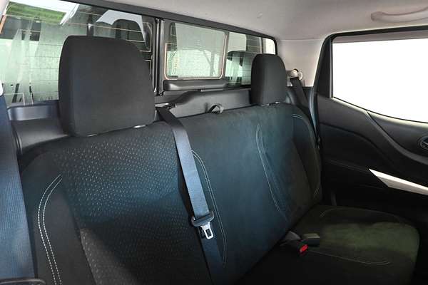 2017 Nissan Navara ST D23 Series 3 Rear Wheel Drive
