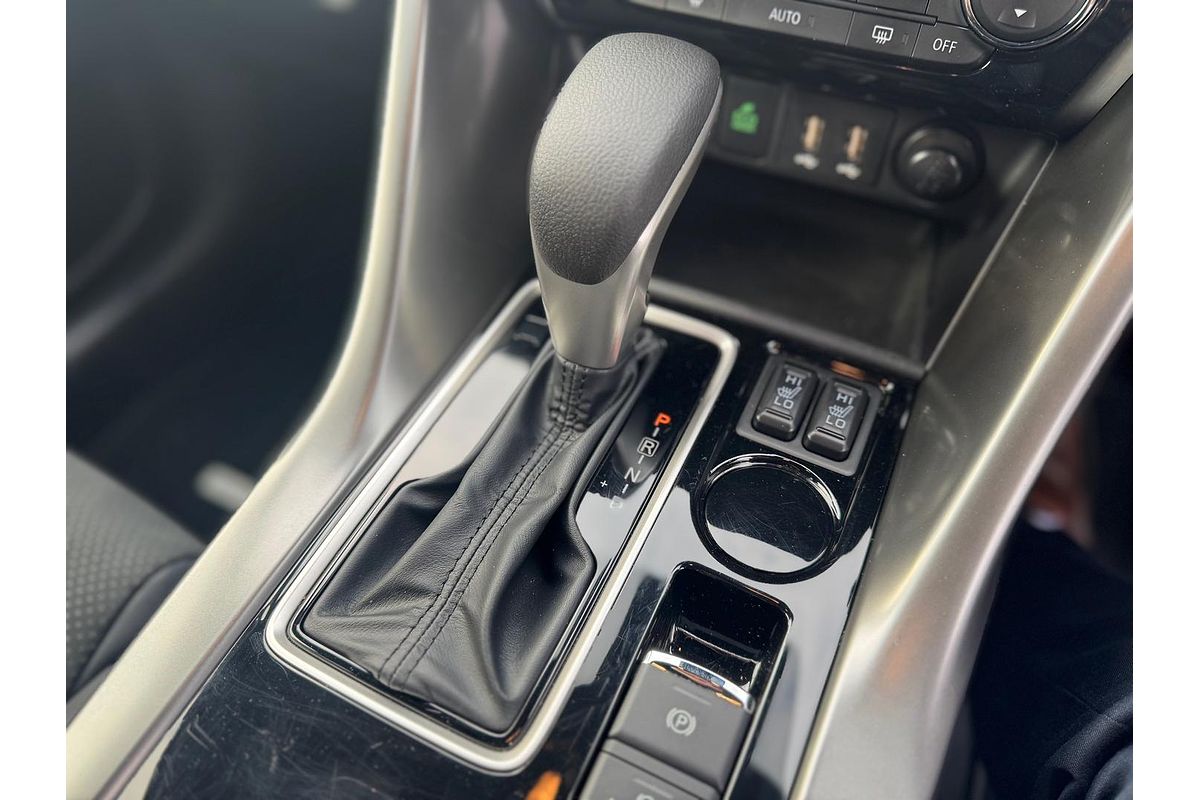 2024 Mitsubishi Eclipse Cross Black Edition YB