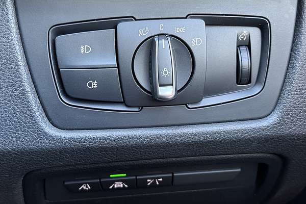 2015 BMW 3 Series 330i M Sport F30 LCI