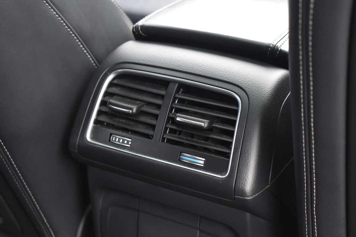 2014 Audi SQ5 TDI 8R