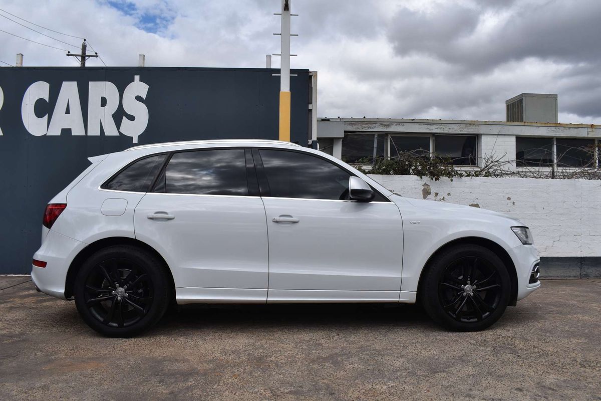 2014 Audi SQ5 TDI 8R
