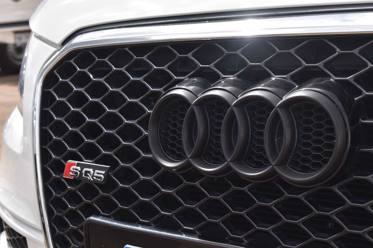 2014 Audi SQ5 TDI 8R