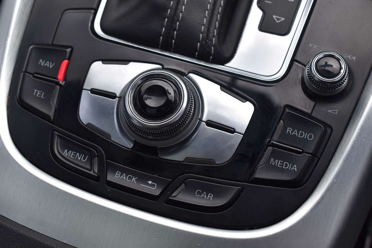 2014 Audi SQ5 TDI 8R