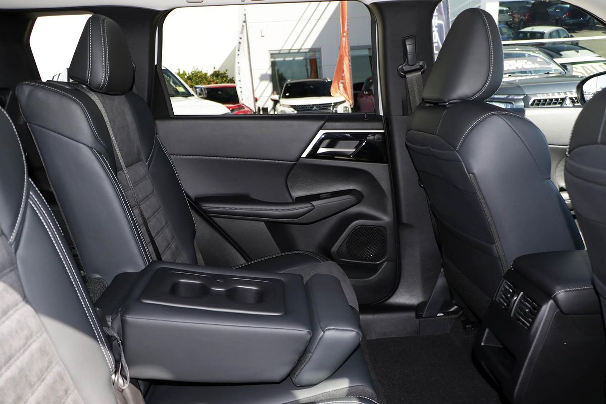 2024 Mitsubishi Outlander Aspire ZM
