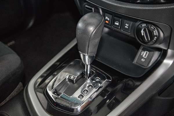 2020 Nissan Navara ST-X D23 Series 4 4X4