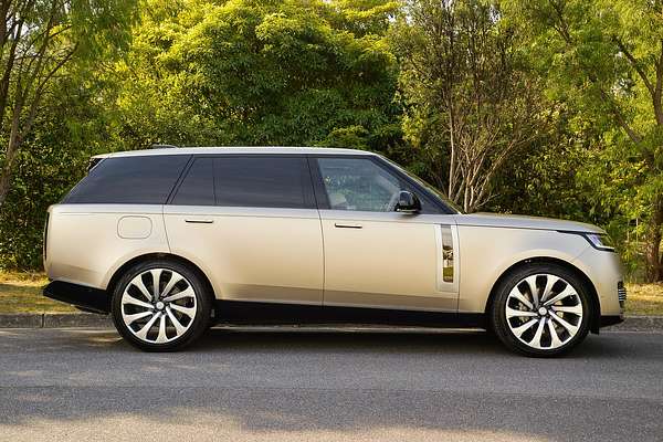 2024 Land Rover Range Rover P615 SV L460 LWB