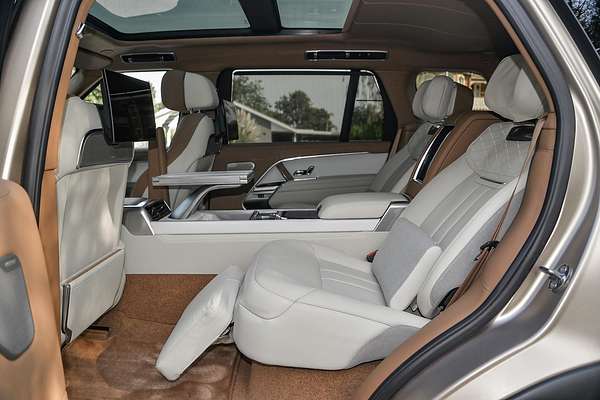 2024 Land Rover Range Rover P615 SV L460 LWB