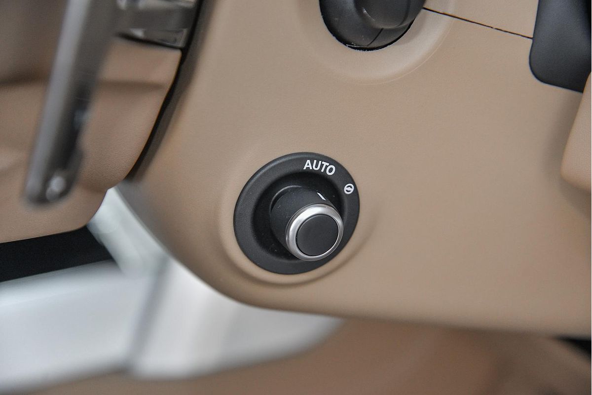 2024 Land Rover Range Rover P615 SV L460 LWB