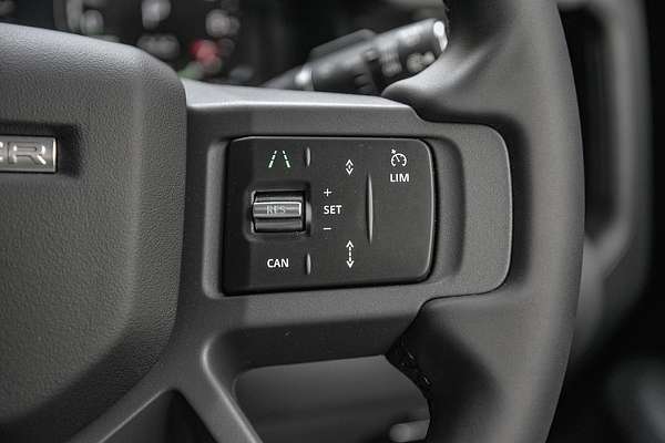 2024 Land Rover Defender 110 P400e X-Dynamic SE L663