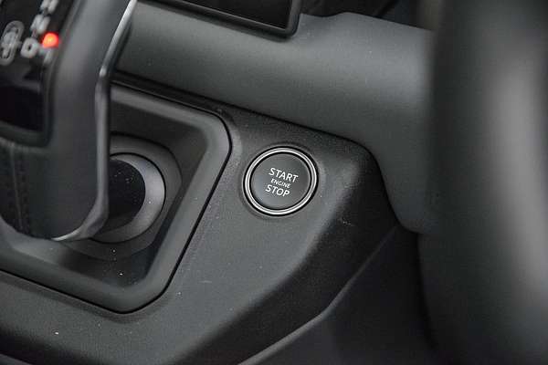 2024 Land Rover Defender 110 P400e X-Dynamic SE L663