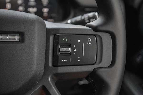 2024 Land Rover Defender 110 P400e X-Dynamic SE L663