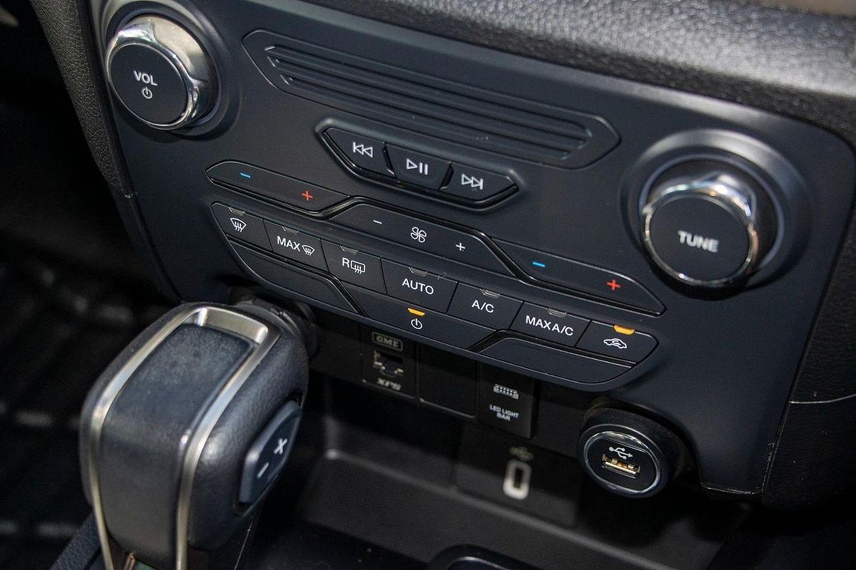 2021 Ford Everest Trend UA II