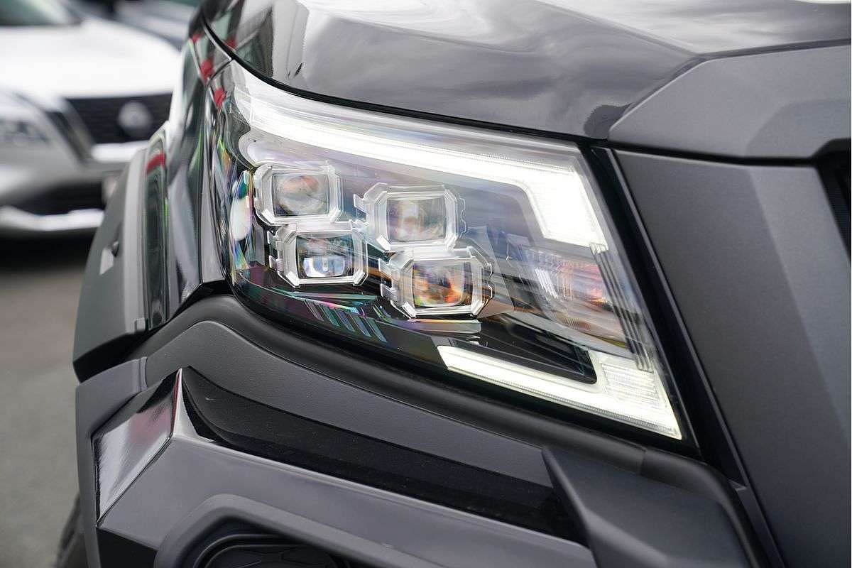 2024 Nissan Navara PRO-4X Warrior D23 4X4