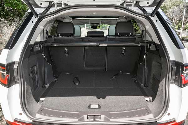 2024 Land Rover Discovery Sport P200 S L550