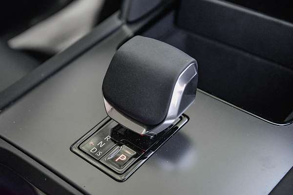2024 Land Rover Discovery Sport P200 S L550