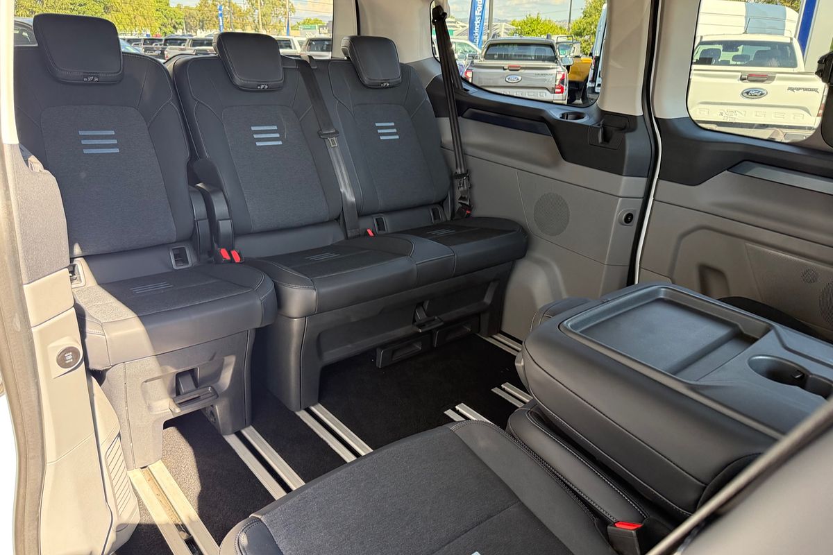 2024 Ford Tourneo Active AV SWB