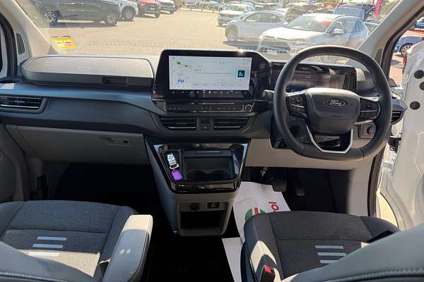 2024 Ford Tourneo Active AV SWB