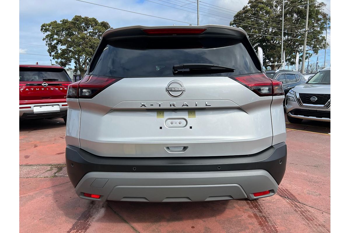 2024 Nissan X-TRAIL ST-L T33
