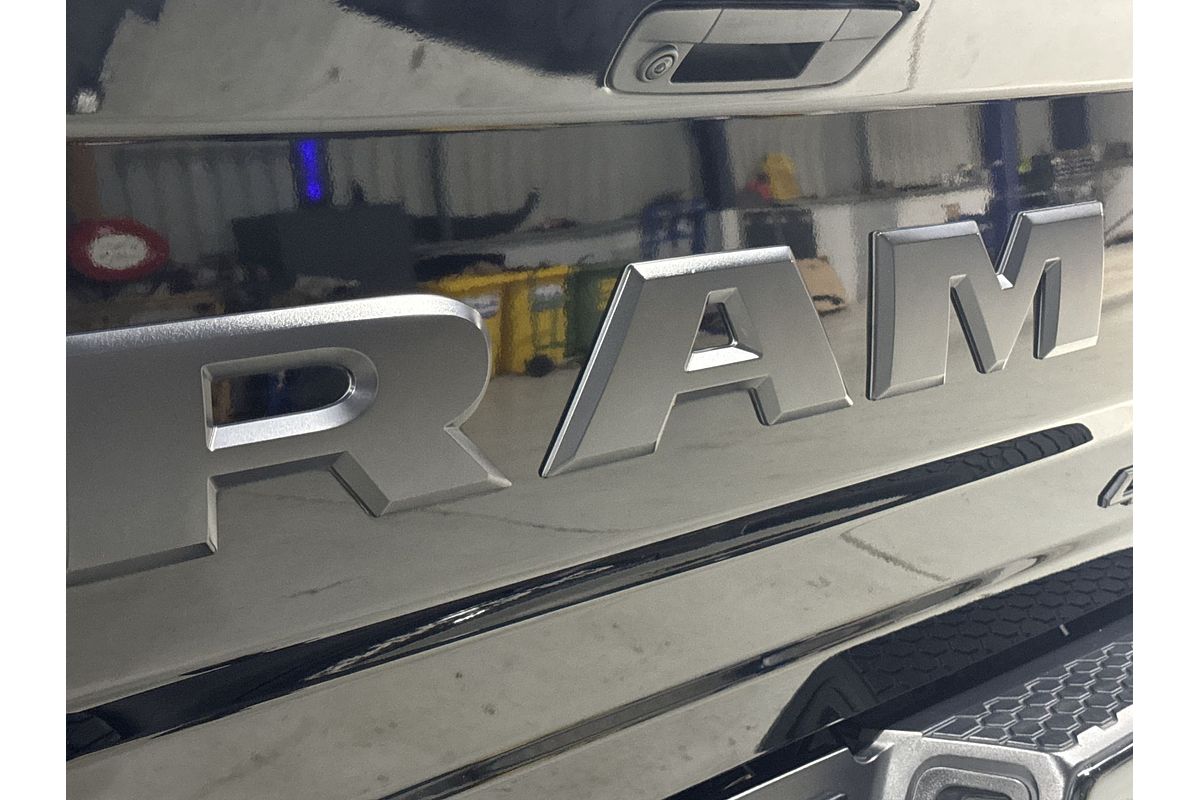 2019 RAM 1500 Express DS 4X4 SWB