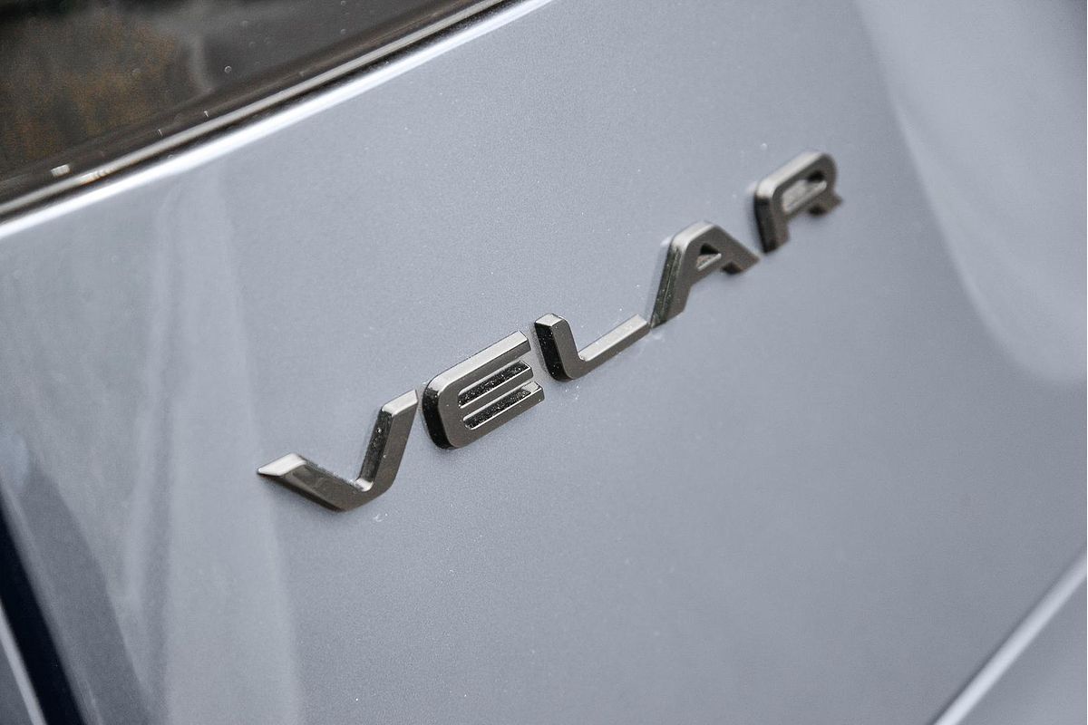 2024 Land Rover Range Rover Velar P250 Dynamic SE L560