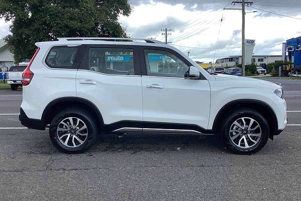 2024 Mahindra Scorpio Z8L