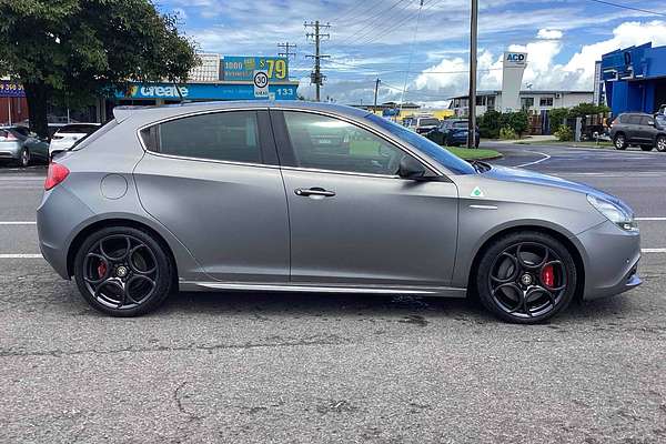 2015 Alfa Romeo Giulietta Quadrifoglio Verde Series 1