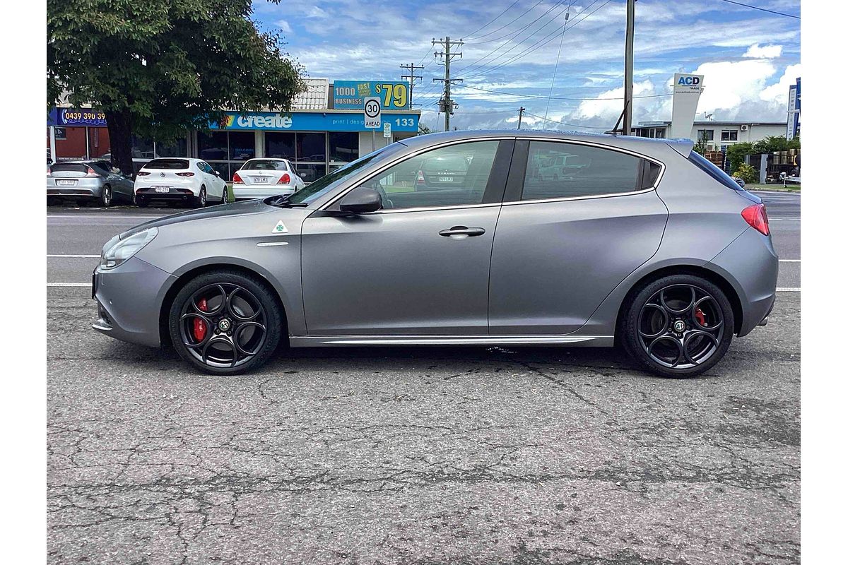 2015 Alfa Romeo Giulietta Quadrifoglio Verde Series 1