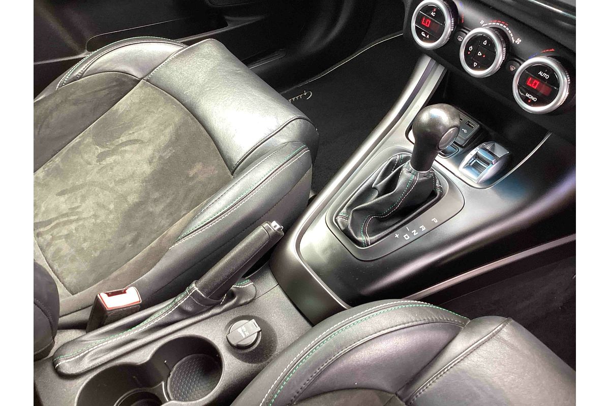2015 Alfa Romeo Giulietta Quadrifoglio Verde Series 1