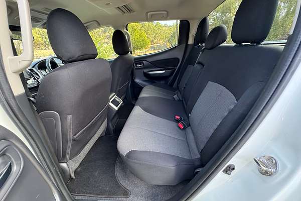 2019 Mitsubishi Triton GLS MR 4X4