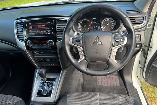 2019 Mitsubishi Triton GLS MR 4X4
