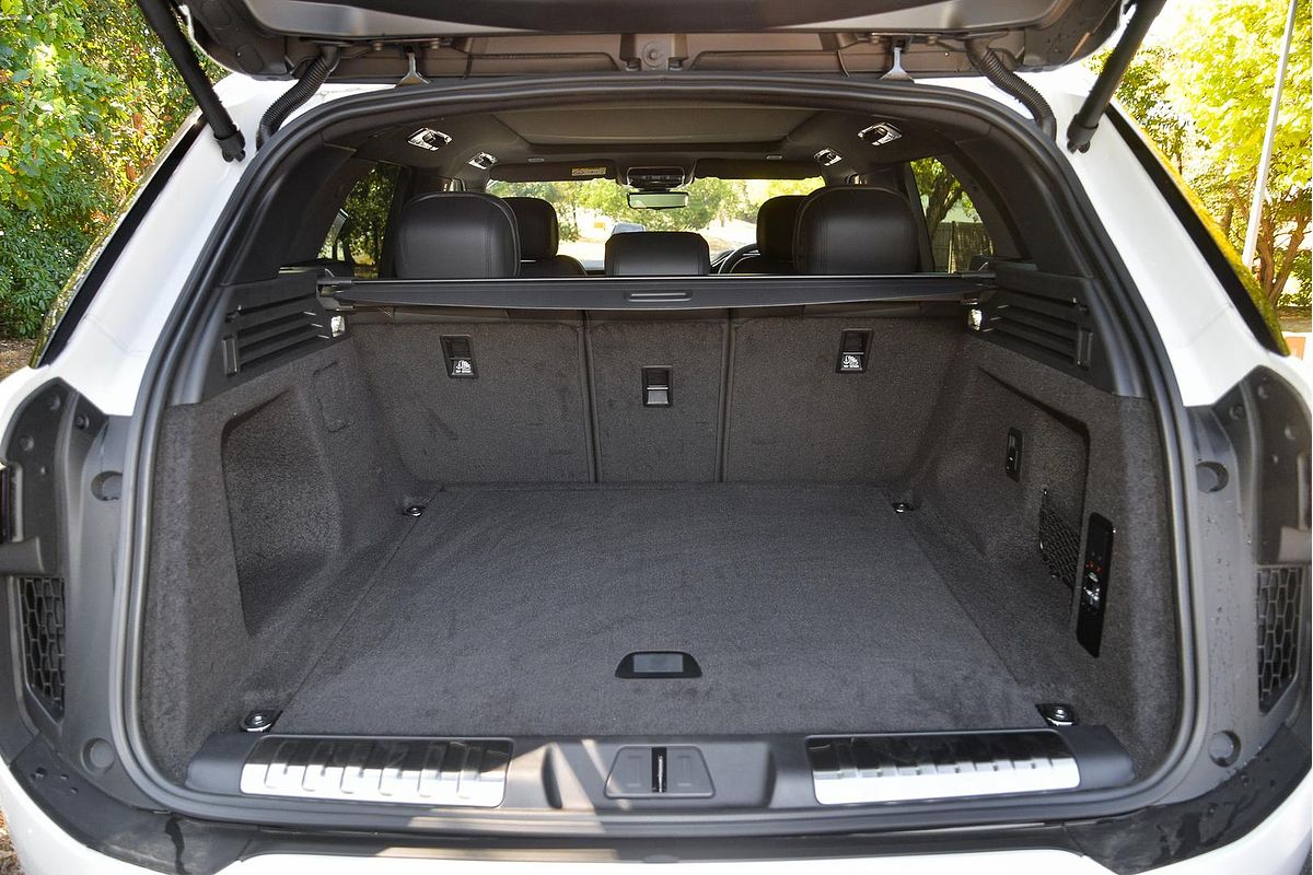 2024 Land Rover Range Rover Sport D300 Dynamic SE L461