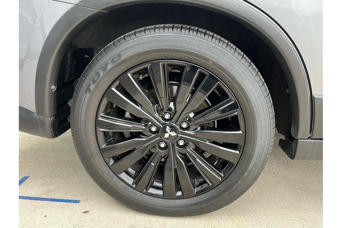 2021 Mitsubishi Outlander Black Edition ZL
