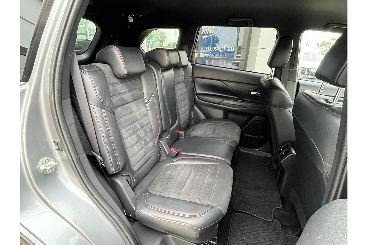 2021 Mitsubishi Outlander Black Edition ZL