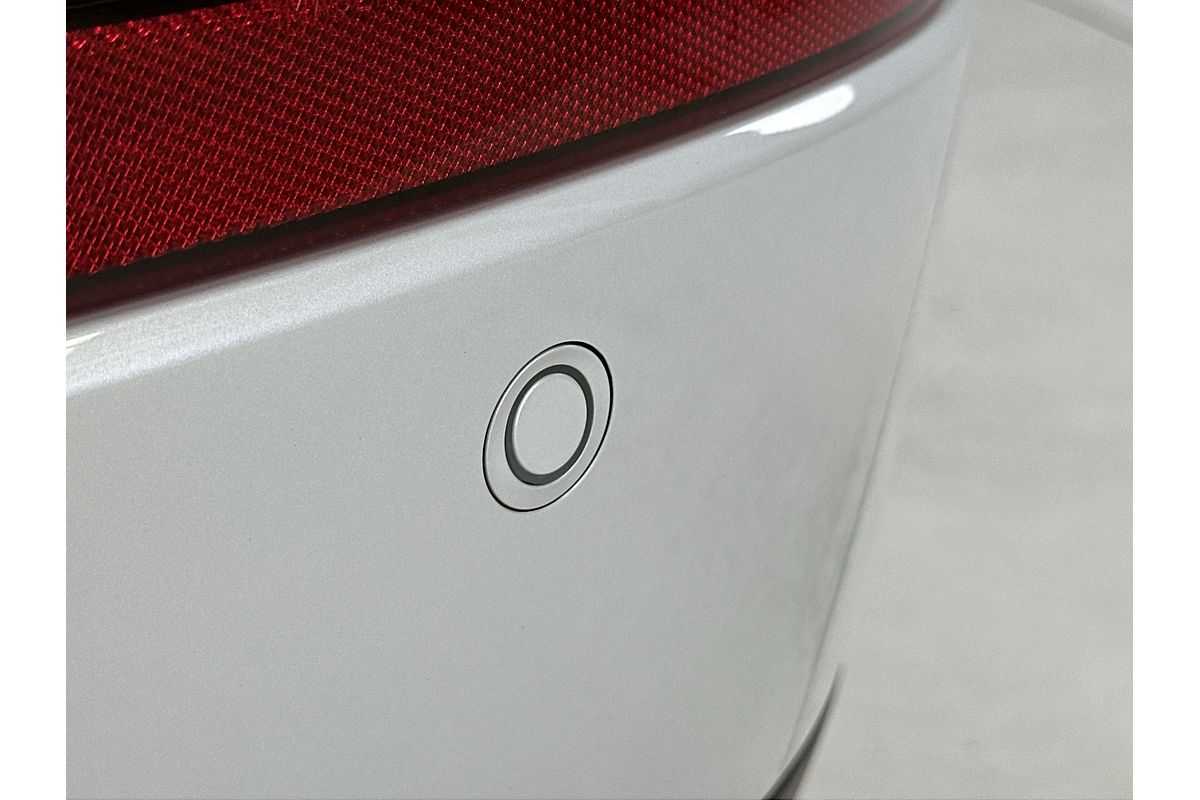 2023 Mitsubishi Outlander ES ZM