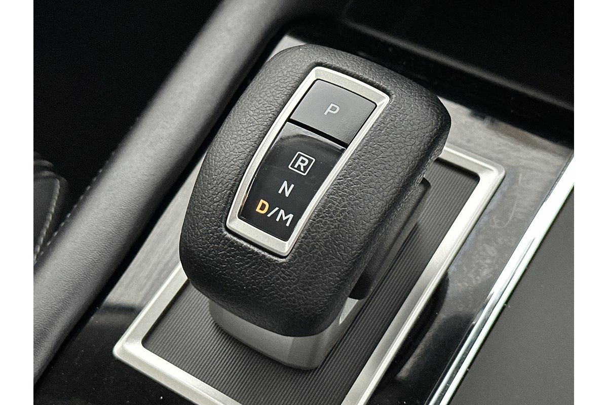 2023 Mitsubishi Outlander ES ZM