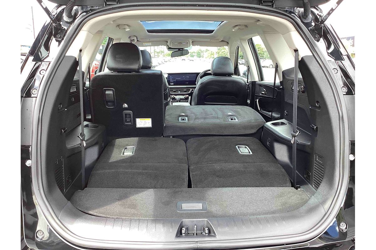 2024 Mahindra XUV700 AX7L
