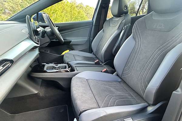 2024 Volkswagen ID.4 Pro E2