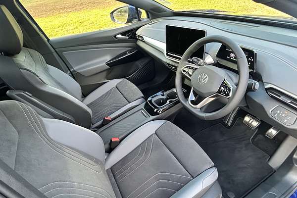2024 Volkswagen ID.4 Pro E2