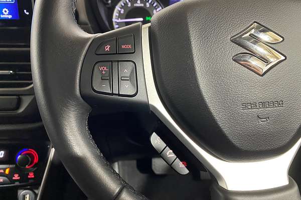2023 Suzuki S-Cross JYB