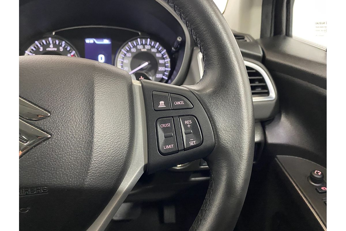 2023 Suzuki S-Cross JYB