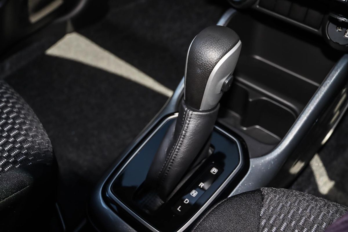2025 Suzuki Ignis GLX MF Series II
