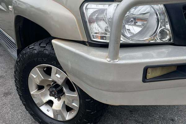 2009 Nissan Patrol ST GU 6