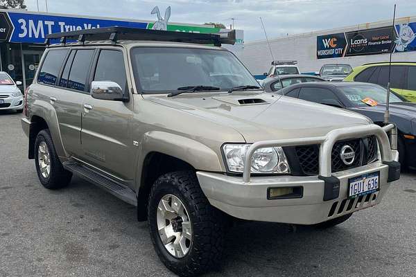 2009 Nissan Patrol ST GU 6