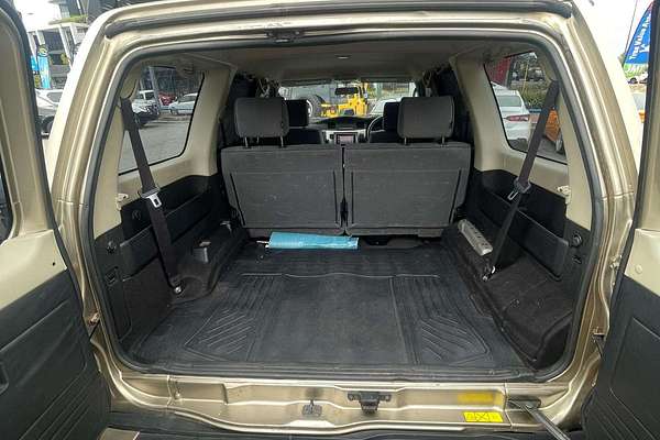 2009 Nissan Patrol ST GU 6