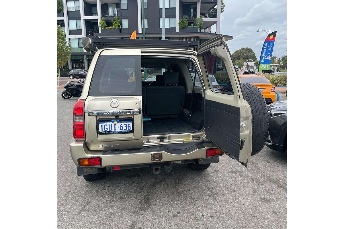 2009 Nissan Patrol ST GU 6